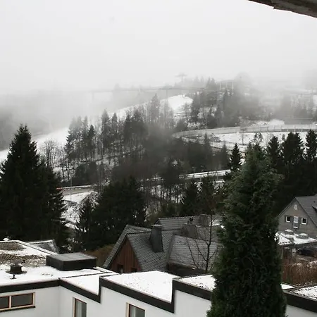 Big Mountain Hostel *