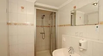 旅馆 Big Mountain *